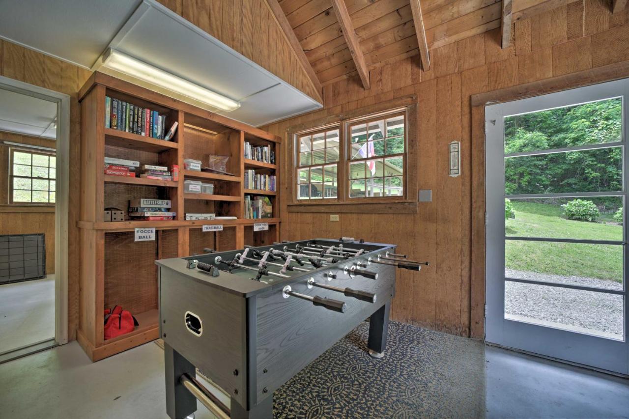 Historic Cabin Grill And Hiking Trail Access! Брайсън Сити Екстериор снимка